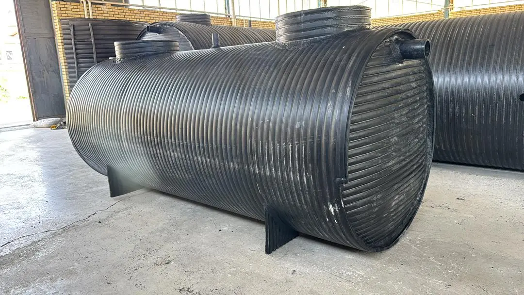 سپتیک‌ تانک 2