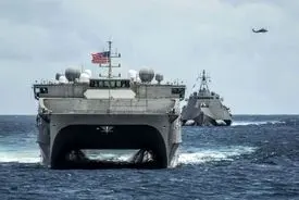 رسانه عبری: ناو هواپیمابر اهرم فشار ترامپ برای وادار کردن تهران به مذاکره است؛ ایران اما مذاکره طبق شروط آمریکایی‌ها را رد می‌کند