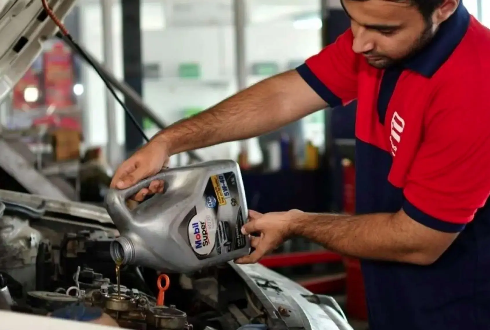 بار گرانی روغن موتور روی دوش مصرف‌کنندگان