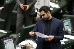 ثابتی از مدیریت فعلی مجلس انتقاد کرد