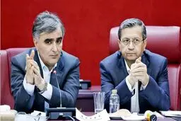 واکنش روزنامه اعتماد به استعفای فرزین و بازگشت همتی به بانک مرکزی؛ بازار کمی آرام گرفت