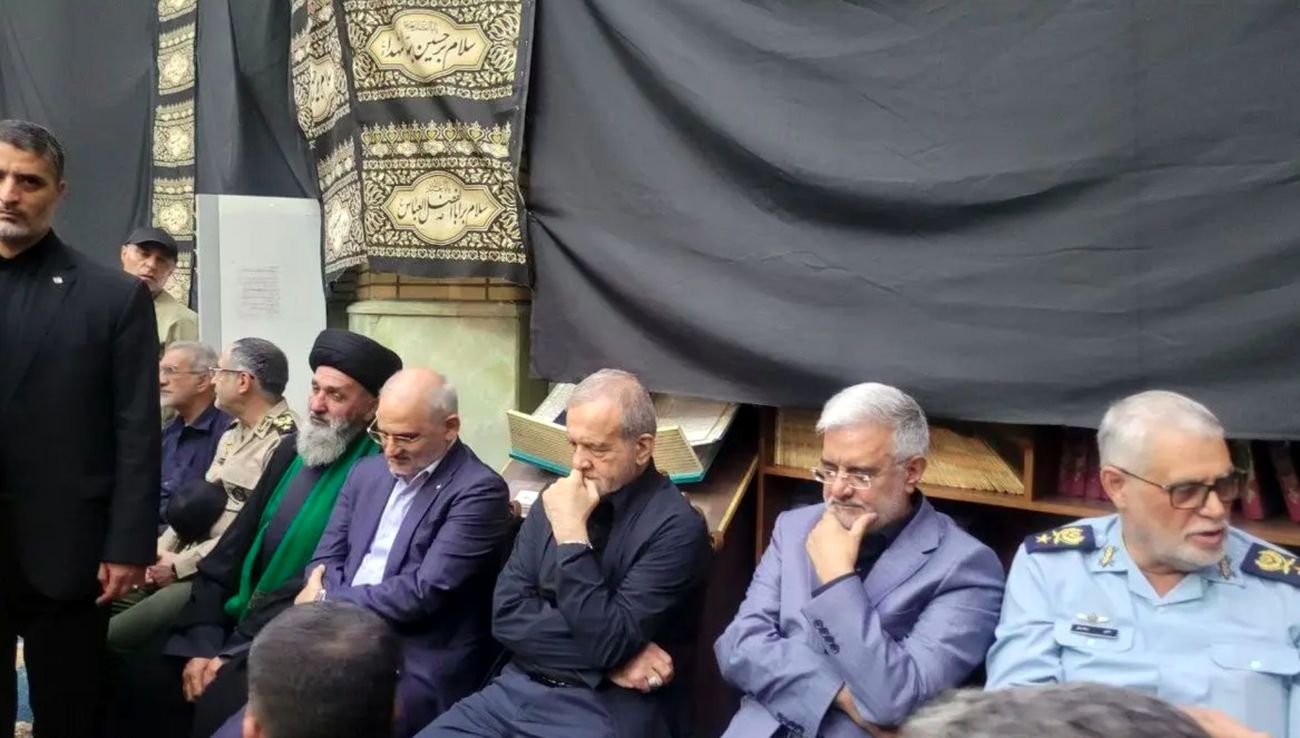 پزشکیان در مراسم بزرگداشت شهدای پدافند ارتش