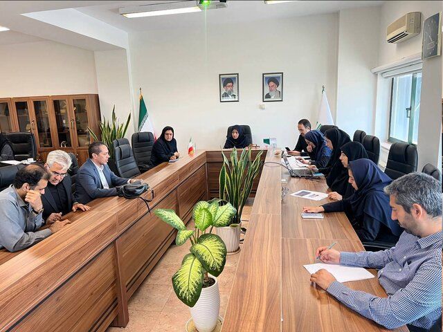 وضعیت هشدار برای تهران/ جلسه اضطراری بررسی بحران گردوغبار در تهران برگزار شد