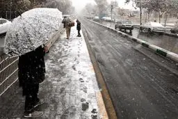 وضعیت ترافیک تهران در پی بارش برف/ پایتخت‌نشینان با سرعته آهسته برانند