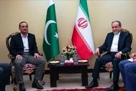 دیدار فرمانده ارتش پاکستان با عراقچی در تهران