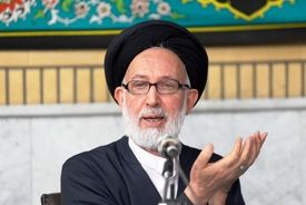 واکنش آیت الله ایازی به فضاسازی جهنم/ کمبود آب، برق و گاز، خودش به تنهایی جهنم است