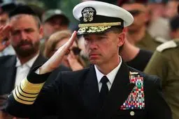 برد کوپر فرمانده سنتکام کیست؟ + بیوگرافی تا مسیر حرفه‌ای