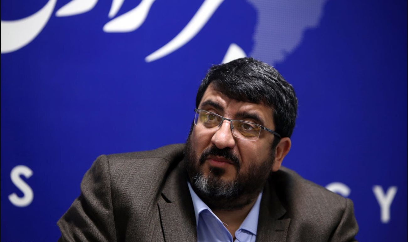 فواد ایزدی: احتمال حمله آمریکا وجود دارد؛ ما معتاد به مذاکره هستیم