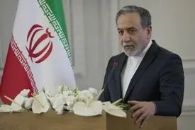 عراقچی در دیدار با وزیر کشور پاکستان: رفتارها و مواضع متناقض و زیاده‌خواهانه آمریکا مانعی جدی در راه توافق است