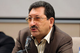 وزیر صمت از برنامه دولت برای واگذاری سهام خودروسازان خبر داد
