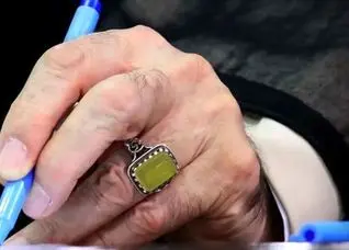 رهبر انقلاب با عفو یا تخفیف و تبدیل مجازات بیش از دو هزار نفر از محکومان موافقت کردند