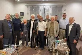 دیدار کروبی با اعضا سازمان مجاهدین انقلاب اسلامی