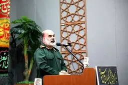 فرمانده نیروی زمینی سپاه: باید محکم بایستیم و از قرآن جهت پیشرفت فناوری کمک بگیریم