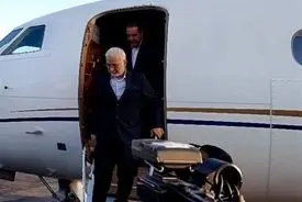 اسکندر مومنی برای بررسی وضعیت تردد زائران اربعین وارد خوزستان شد