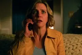 خالق «برکینگ بد» در دنیایی به سبک نوآر؛ نگاهی به سریال «پلوربیوس» (Pluribus)