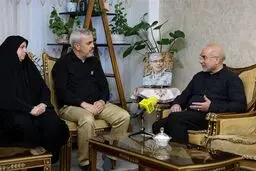 قالیباف در دیدار با خانواده شهید سپهبد باقری: جنگ ۱۲ روزه ما را ۵۰ سال جلو انداخت