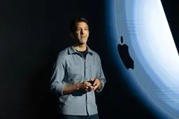 جان ترنوس مدیرعامل جدید اپل کیست؟