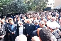 پزشکیان در مراسم تشییع خیر مدرسه‌ساز