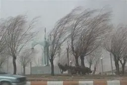 هواشناسی ایران ۱۴۰۲/۰۳/۰۶؛ هشدار افزایش آلودگی هوا در استان‌های غربی/ بارش‌های پراکنده ۵روزه در راه است