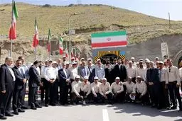 رئیس جمهور:ساخت آزادراه تهران-شمال  از جمله کارهای بسیار ارزشمند کشور است
