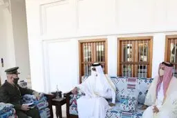 فرمانده سنتکام با امیر قطر دیدار کرد