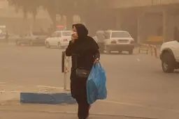 طوفان شن شرق کشور و بارندگی نوار ساحلی خزر را در بر می‌گیرد