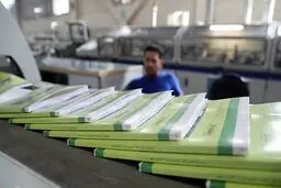 دلایل عدم توزیع کتاب درسی برخی دانش‌آموزان/ اعلام شماره تماس برای پیگیری مشکلات