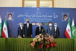 از تشکیل دولت فراگیر در افغانستان حمایت می‌کنیم/ مسئولیت امنیت شهروندان افغانی با هیات سرپرستی در کابل است