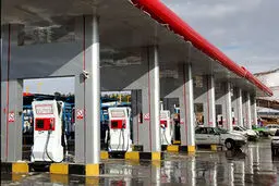 عرضه بنزین ۱۵۰۰ تومانی در ۱۰۰ جایگاه سوخت در تهران