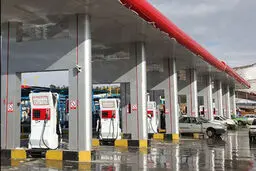 عرضه بنزین ۱۵۰۰ تومانی در ۱۰۰ جایگاه سوخت در تهران