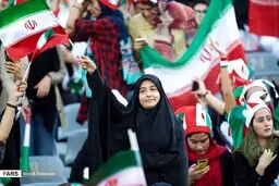 بلاتکلیفی زنان برای ورود به ورزشگاه