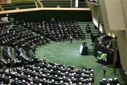 ارجاع گزارش کمیسیون بهداشت درباره عملکرد روحانی در ستاد کرونا به قوه قضائیه
