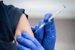 علت ابتلا و مرگ‌ومیر برخی افراد، با وجود تزریق دو دوز واکسن کرونا