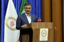 اخذ مطالبات از بدهکاران، نباید به تعطیلی بنگاه ها منجر شود