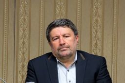 تقدیر از رییس دستگاه قضا برای آزادی موقت یک زندانی سیاسی