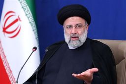 رئیس جمهور: اقتصاد کشورمان را منتظر برجام نمی‌گذاریم