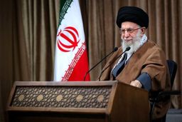 انقلاب اسلامی مضمون بعثت پیامبر را تجدید کرد/ جوانان باید با استفاده از فرصت فضای مجازی در جامعه امیدآفرینی کنند