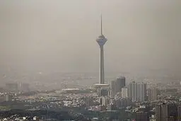 انتقاد رئیس فراکسیون محیط زیست از اطلاع‌رسانی دیرهنگام درباره ورود ریزگردها به تهران
