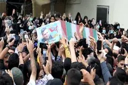 پیکر شهید «صیاد خدایی» با ندای یا زینب مدد تشییع شد