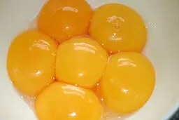 خوردن تخم مرغ موجب تقویت سلامت قلب می شود