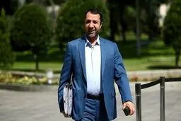 رئیس بانک مرکزی: آرامش در بازار ارز حاکم است/ احتمال اختصاص ارز به زوار اربعین