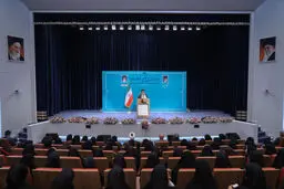 دانشجویان و اساتید اجازه تحقق خیال‌های باطل دشمن را در محیط دانشگاه نخواهند داد