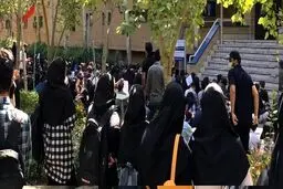 ۱۵ نفر از دانشجویان دانشگاه علامه آزاد شدند/دانشجویان مطالبه خود را در قالب ساختارهای دانشگاه پیگیری کنند