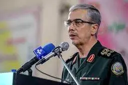 سرلشکر باقری: تجربه ۳۹ ساله در ساخت پهپاد داریم