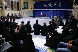 دیدار خانواده شهدای حادثه تروریستی شاهچراغ با رهبر انقلاب