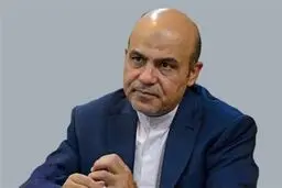 علیرضا اکبری به دار مجازات آویخته شد