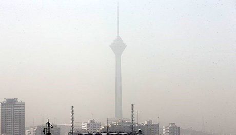 وضعیت هوای تهران ۱۴۰۱/۱۱/۴؛ “وضعیت قرمز” آلودگی هوا!