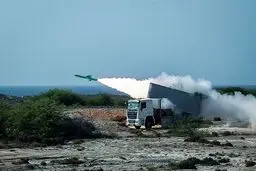 سپاه در خلیج فارس رزمایش برگزار کرد/ انهدام شناورهای هدف با موشک‌ کروز