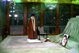 حضور رهبر انقلاب اسلامی در مرقد امام خمینی(ره) و گلزار شهدا