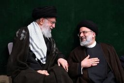 رئیس‌جمهور در آستانه سفر به چین با رهبر انقلاب دیدار کرد